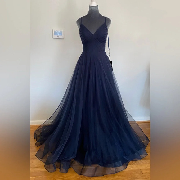 NWT La Femme Illusion A-Line Tulle Ballgown Navy Size 6 - Picture 4 of 16